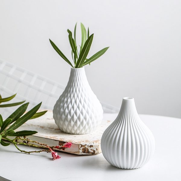 1pc White Ceramic Flower Vase Geometric Matt Vase Drop-shape Plants Hydroponic Container Home Garden Decoration